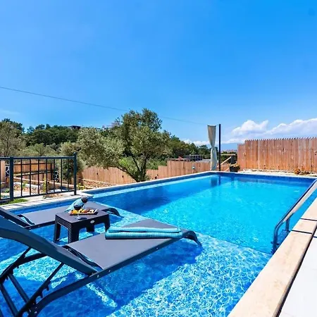 Villa Muhtesem Tatil Villasi Poyraz 1 Kas