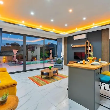 Muhtesem Tatil Villasi Poyraz 1 Villa